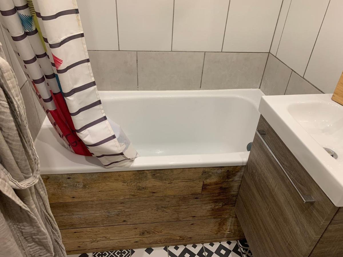 Appartement Cosy Avec Climatisation Et Patio Centre Historique De Bordeaux Eksteriør billede